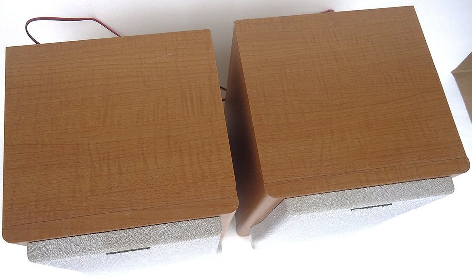 Sony Bookshelf Speakers Model SS-CEP707 Stereo Speakers Pair N7
