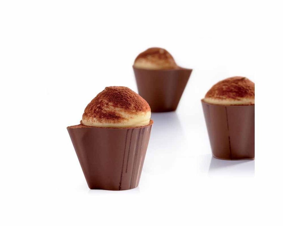 Martellato Polycarbonate "Half-Shell" Mold, Makes 24 Cup-Shaped Pieces