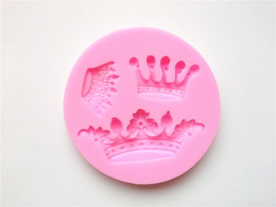 Wocuz W0196 3 Cavity Mini Queen Crown Mold Silicone Chocolate Fondant Candy Mold