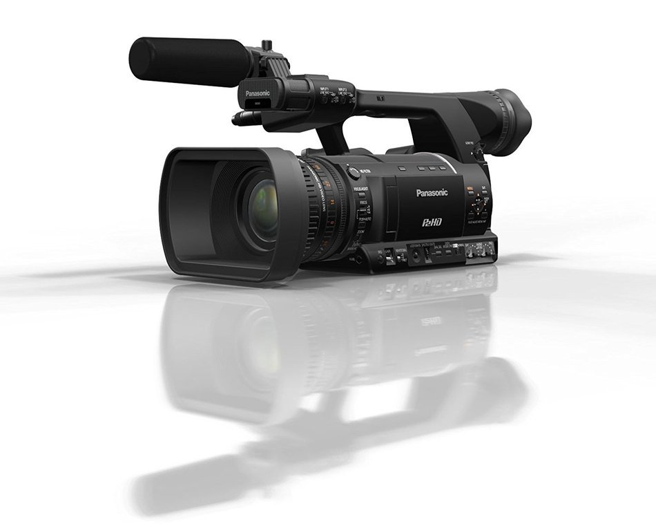 Panasonic AG-HPX250PJ 1/3" 2.2 megapixel P2 Handheld Camcorder + Deluxe Case + Air Blower + Lens Cleaning Brush... N3