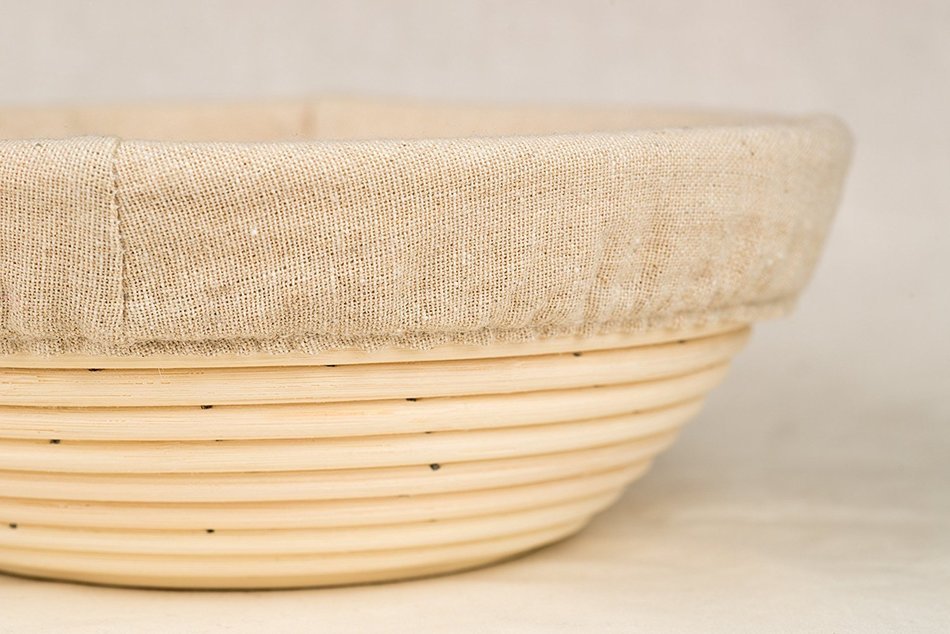10.5 Inch Banneton Proofing Basket + FREE Cloth Liner + Sillicone Bowl Scraper + Instructions & Recipe - Creates... N4