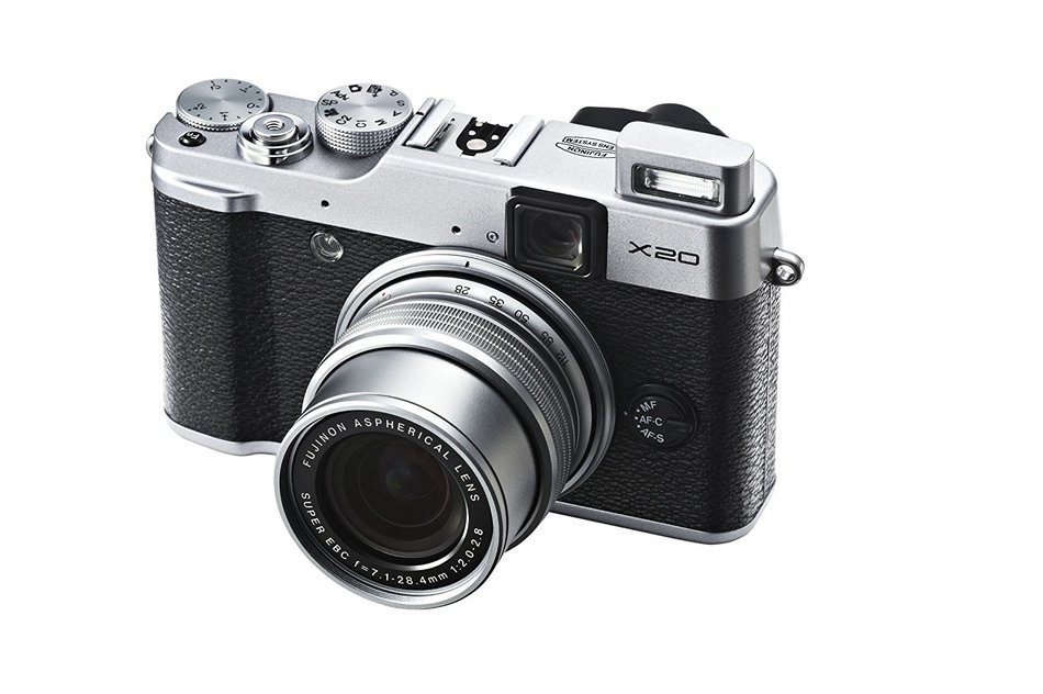 FUJIFILM Digital Camera X20S (Silver)12MP 2/3-inch EXR-CMOSII F2.0-2.8 Wide angle25mm 4x Optical Zoom F FX-X20S... N7