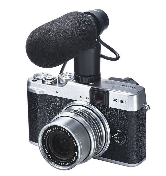 FUJIFILM Digital Camera X20S (Silver)12MP 2/3-inch EXR-CMOSII F2.0-2.8 Wide angle25mm 4x Optical Zoom F FX-X20S... N8