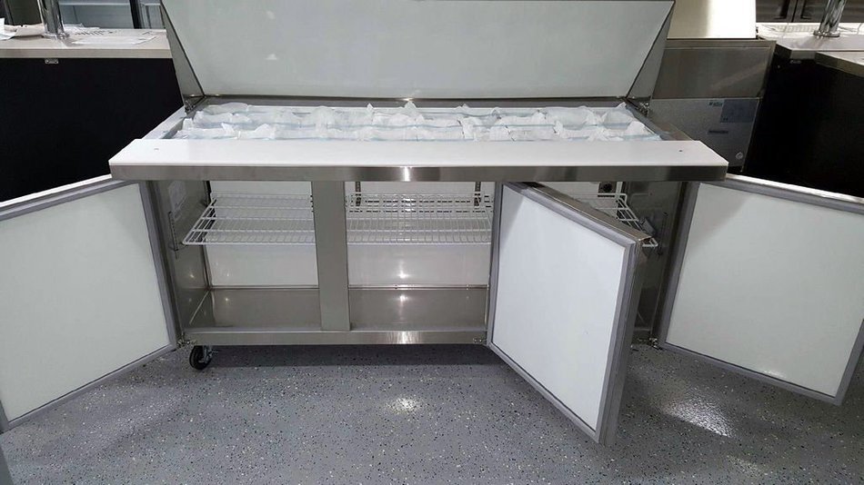 3 Door 70" Mega Top 30 Pan Salad Sandwich Prep Refrigerator Table Cooler STAINLESS N5