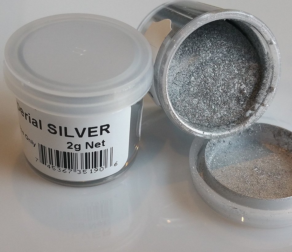 Silver Highlighter Dust, 2 grams by Concepts In Candy