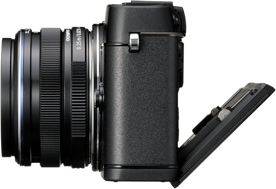 Olympus E-P5 Black + EZ-M1442 II R Kit, V204051BE000 - International Version (No Warranty) N9