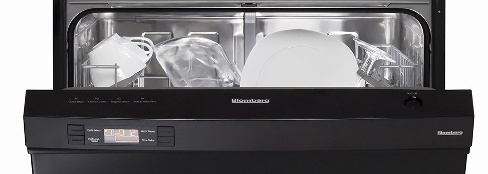Blomberg DW24100B Dishwasher with Standard Tub Front Controls, 14 Place Settings, Black N2