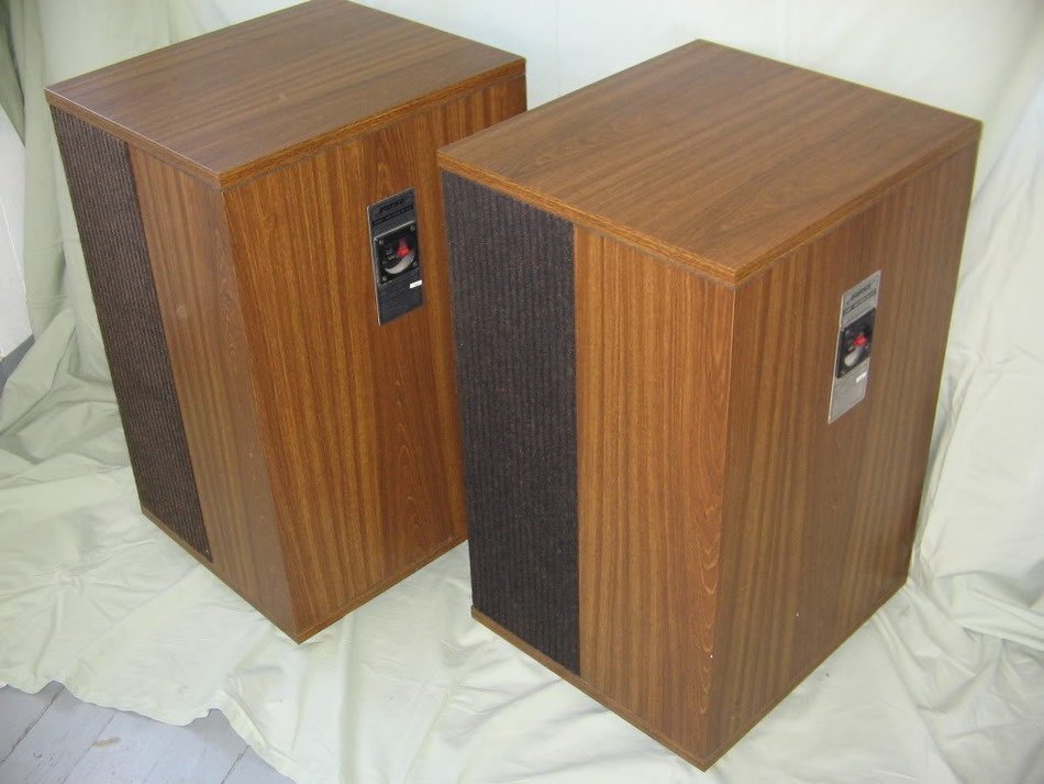 Bose 501 Series IV Direct Reflecting Speakers