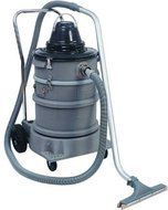 Nilfisk Advance VT60 Wet/Dry Vacuum (01799530) - HEPA