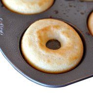 Baking Bundle - Non Stick Donut Pan - 6 Cavity Donut Maker for Healthy Homemade Baked Donuts and Bagels - [2 Pack... N4