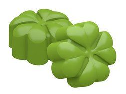 SpinningLeaf Mini Four Leaf Clover Sandwich Cookie Mold N3