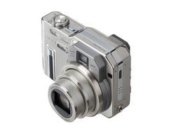 Casio Exilim Pro P600 6MP Digital Camera with 4x Optical Zoom N5