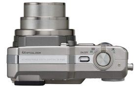 Casio Exilim Pro P600 6MP Digital Camera with 4x Optical Zoom N8