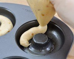 Baking Bundle - Non Stick Donut Pan - 6 Cavity Donut Maker for Healthy Homemade Baked Donuts and Bagels - [2 Pack... N7