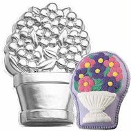 Wilton Flower Pot Cake Pan