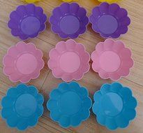 HSE 12pcs Silicone baking mold with a microwave oven Flower shape Random color N2