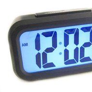 U9Q Light Control LCD Display Digital Snooze Digital Alarm Clock LED Backlight N8