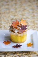 Mini Edible Fall Leaves - Set of 48 - Cake Decorations, Cupcake Topper