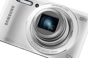 Samsung WB35F Smart Camera - White (16.2MP, Optical Image Stabilisation) 2.7 inch LCD N5