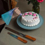 Professional Cake Decorating Tools by Woodsom, The Decorator Starter Kit N4