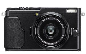 Fujifilm X70 Digital Camera (Black) (International Model) No Warranty N2