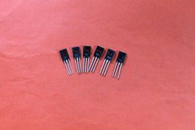 Transistors silicon KT817V analogue 2N5191, 2N6122, 2SD1354, 2SD292, BD221 USSR 20 pcs N2