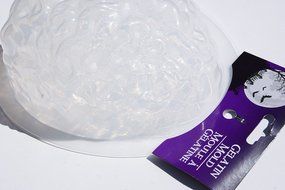 Creepy Zombie Gelatin Brain Mold - Transparent Plastic