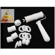TOOGOO(R) Fondant Ribbon Cutter Roller Embosser Cake Becorating N3