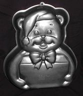 Wilton Santa Bear Cake Pan N2