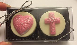 Cross Religious Oreo Cookie Sandwich Chocolate Candy Mold 1610 N2