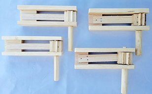 4 Small Eardrum Loud Wood Noisemaker Grogger Matraca Ratchet Soccer Clapper 7 inches long Sku# T4