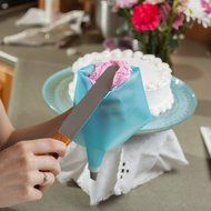 Professional Cake Decorating Tools by Woodsom, The Decorator Starter Kit N5