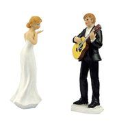 LingStar Love Romantic Guitar Bride and Groom Wedding Cake Topper Proposal Couple Figurine Resin Decoration N3