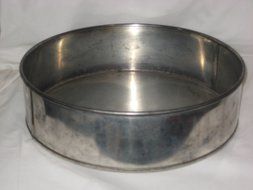 Vintage Heavy Tin Round Large 12x3 Inch Cake Baking Pan