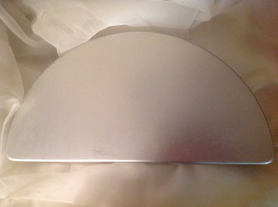 Wilton 18" Half Round Cake Pan 2105-5622