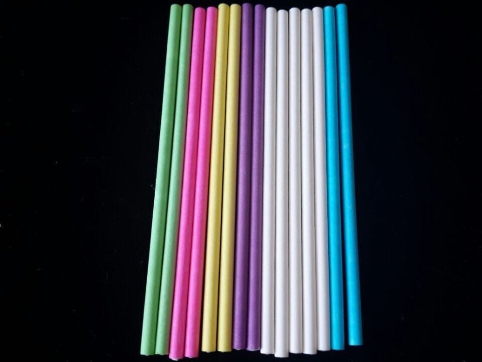 Dealglad 100pcs Paper Lollipop Sucker Sticks for Cake Pops Candy, 6-inch By 5/32-inch (Purple) N22