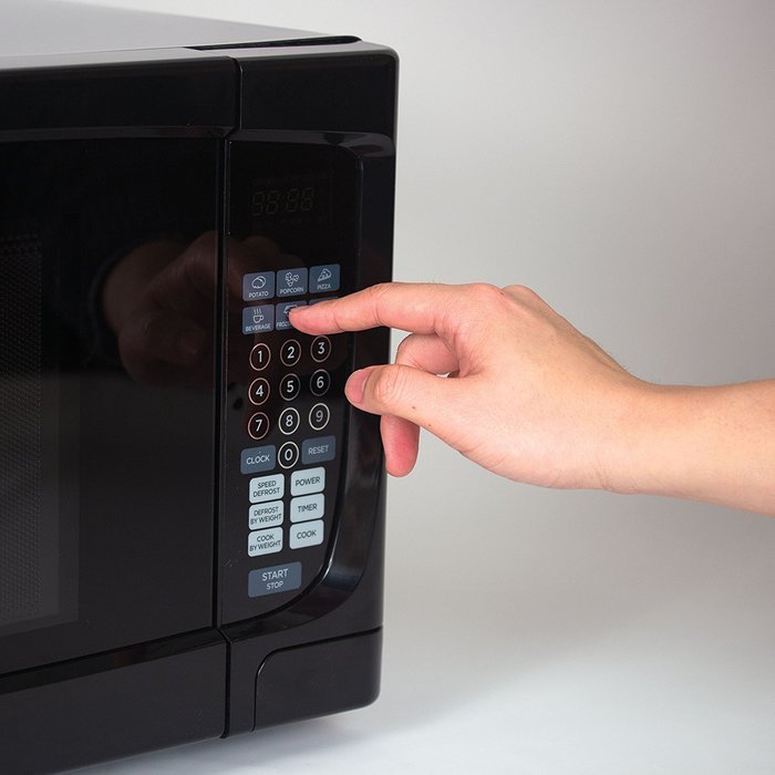 Westinghouse WCM16100B 1000 Watt Counter Top Microwave Oven, 1.6 Cubic Feet, Black Cabinet N5