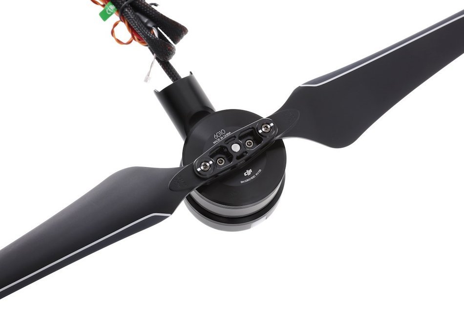 DJI E2000 Pro - Tuned Propulsion System (CCW) N4