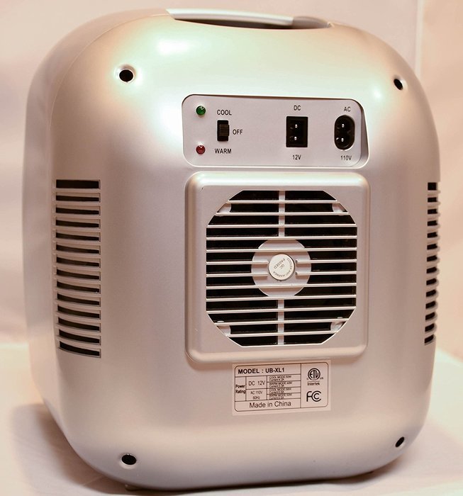 Uber Appliance UB-XL1 Uber Chill 12 can 9 Liter retro personal mini fridge for bedroom, office or dorm N5