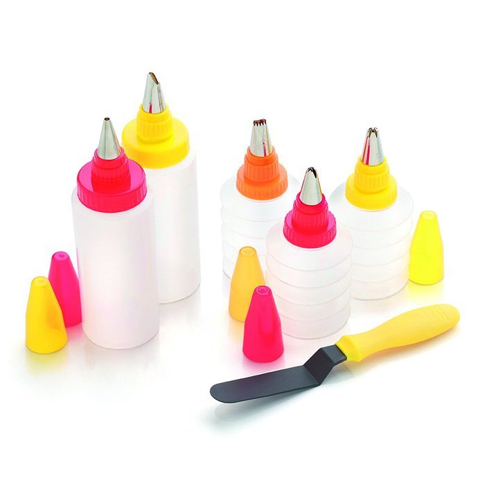 Kuhn Rikon Cookie and Cupcake Decorating Set N4