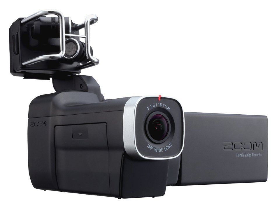 Zoom&nbsp;Q8 Handy Video Recorder Bundle with SCQ-8 Case and Austin Bazaar Polishing Cloth N9
