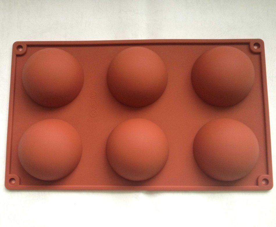 ETHAHE Hemisphere Silicone Mold Random Color 295 * 175 * 33cm