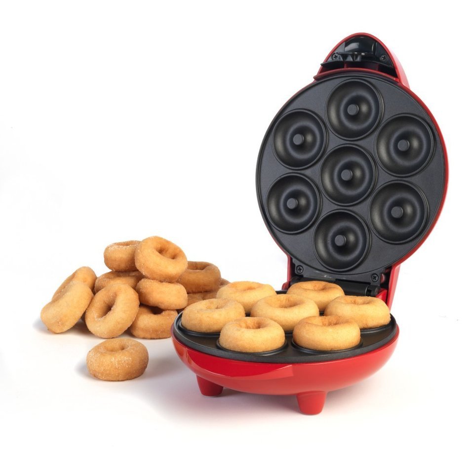 New DM-6/2389 Donut Maker, Makes 7 Delicious Donuts at Once