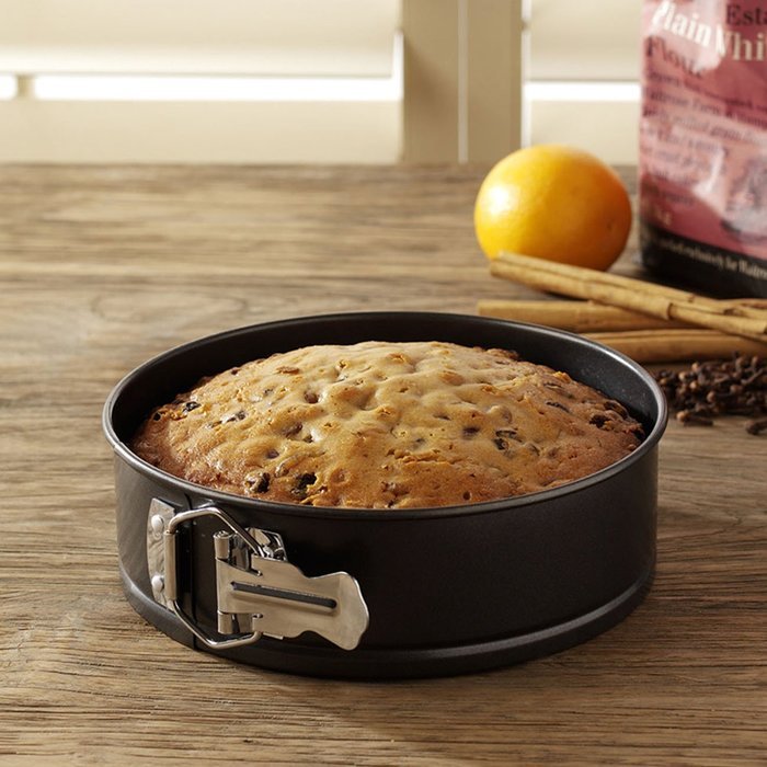 Life-C Cake Pan Mold [Hearted Round Square] with Non-stick Coating, Rolled Rim to Resist Warping Spring Latch... N13