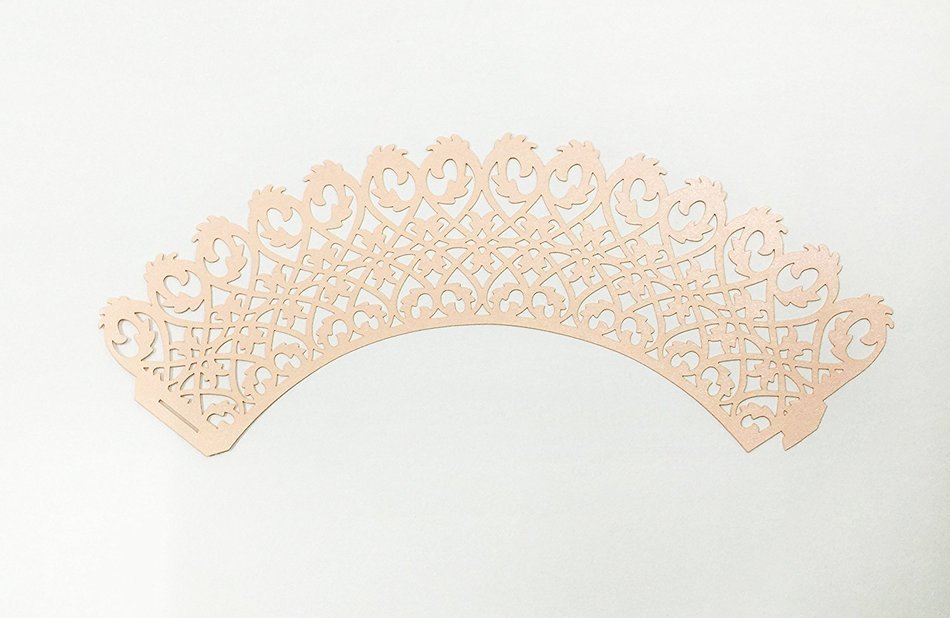 HUAL Cupcake Wrappers 50 Filigree Artistic Bake Cake Paper Cups Lace Laser Cut Liner Baking Cup Muffin Case Trays... N24