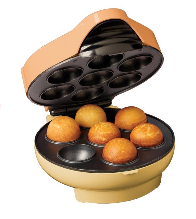 Nostalgia JFD100 Cake Pop & Donut Hole Bakery with 25 Bamboo Sticks N3