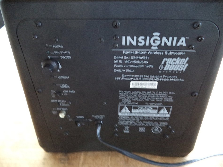 Insignia Rocketboost Wired/Wireless Subwoofer NS-RSW211 N3