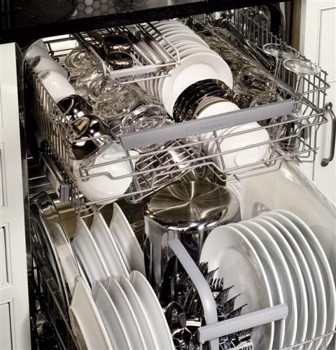 GE Monogram ZBD9900RII Fully Integrated Dishwasher with 6 Cycles, Towerless Pearlescent Racks, CleanSensor, Fan... N4