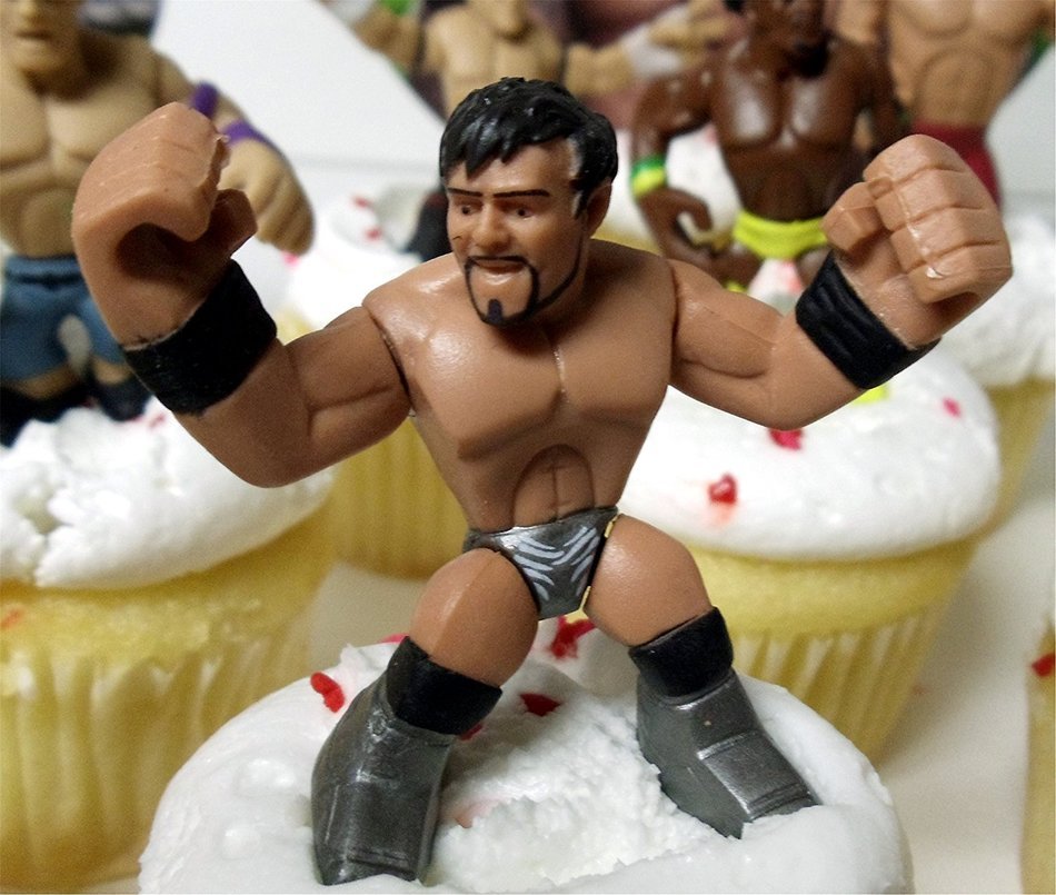 WWE 13 Piece Wrestler Rumblers Wrestling Birthday CUPCAKE Cake Topper Set Featuring 10 RANDOM WWE Rumbler Figures... N4