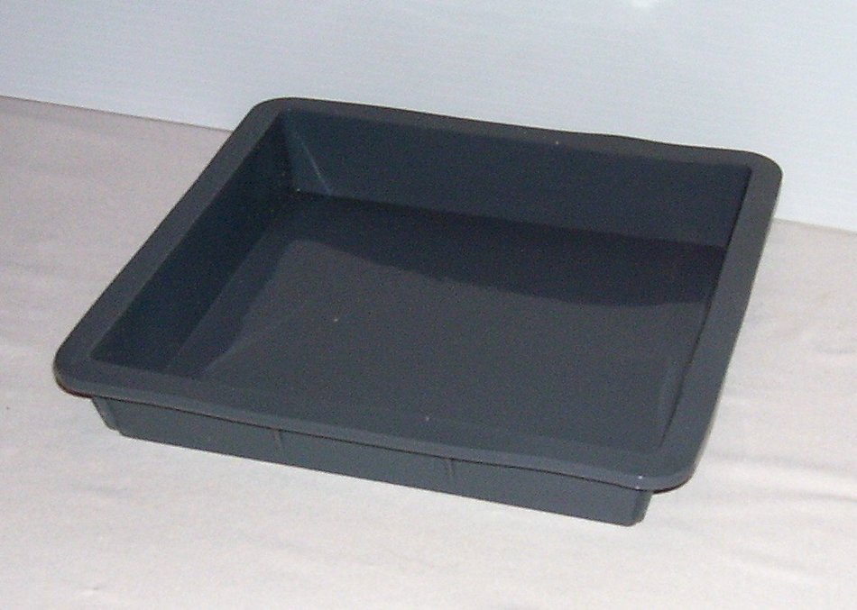 Fox Run Silicon Cake Pan 9"